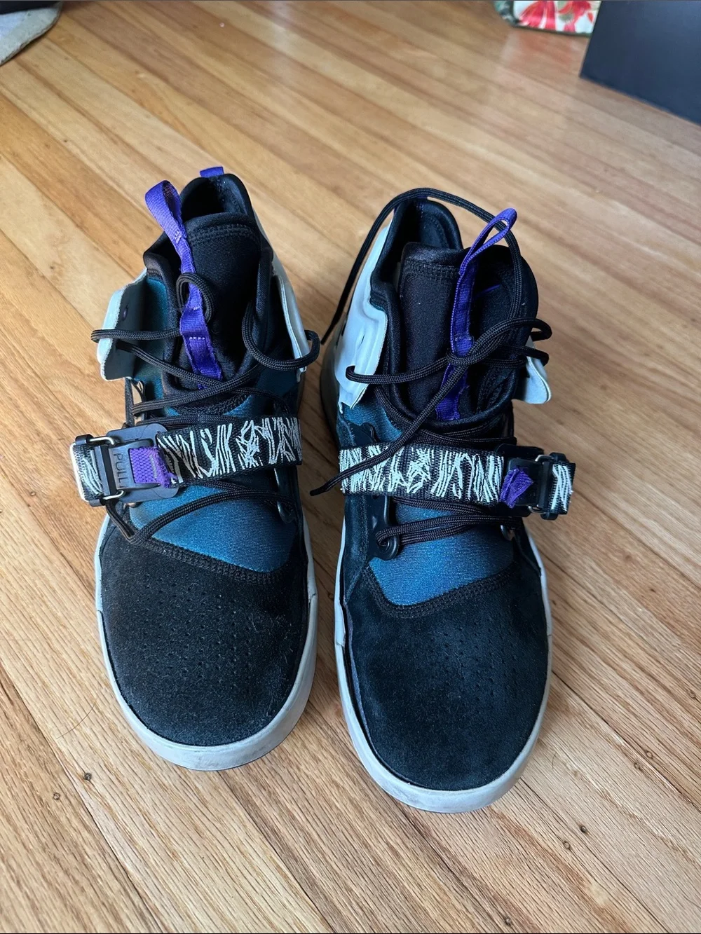 Nike Air Force 270 Carnivore 2018- Mens Size 10.5…As is! - Picture 2 of 9